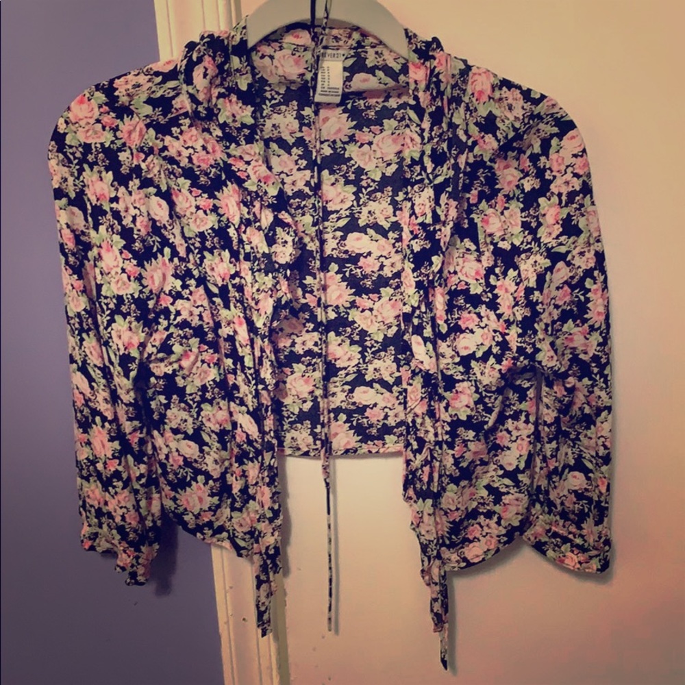 Floral Cropped Blouse